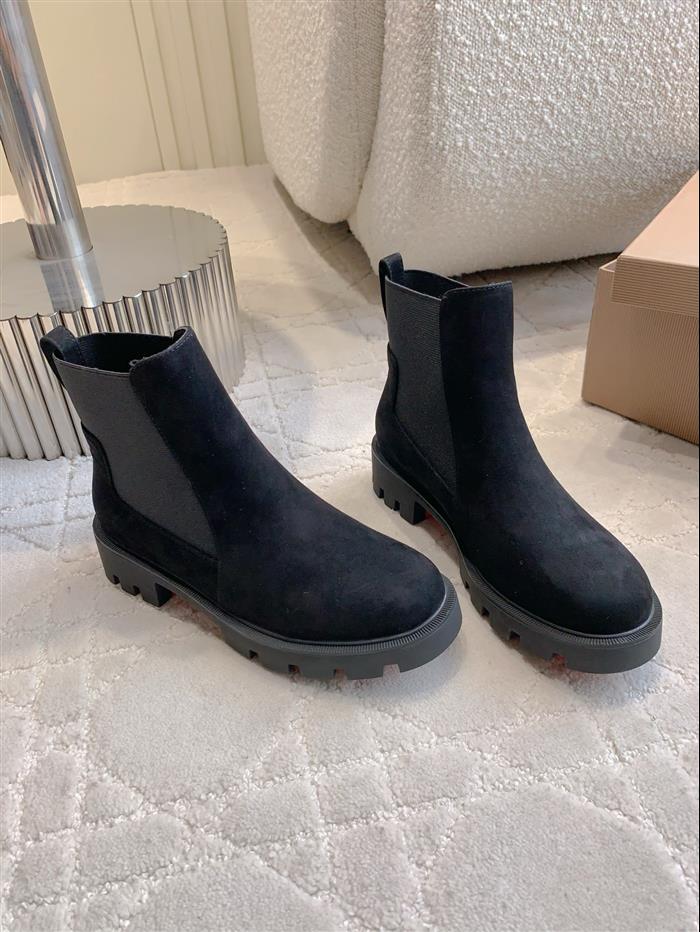 2025112818626705 390